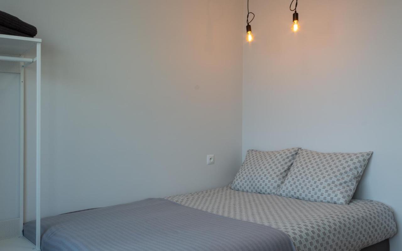 גדנסק Initium Rooms - Pokoje Na Wynajem - Obroncow Wybrzeza 4D מראה חיצוני תמונה
